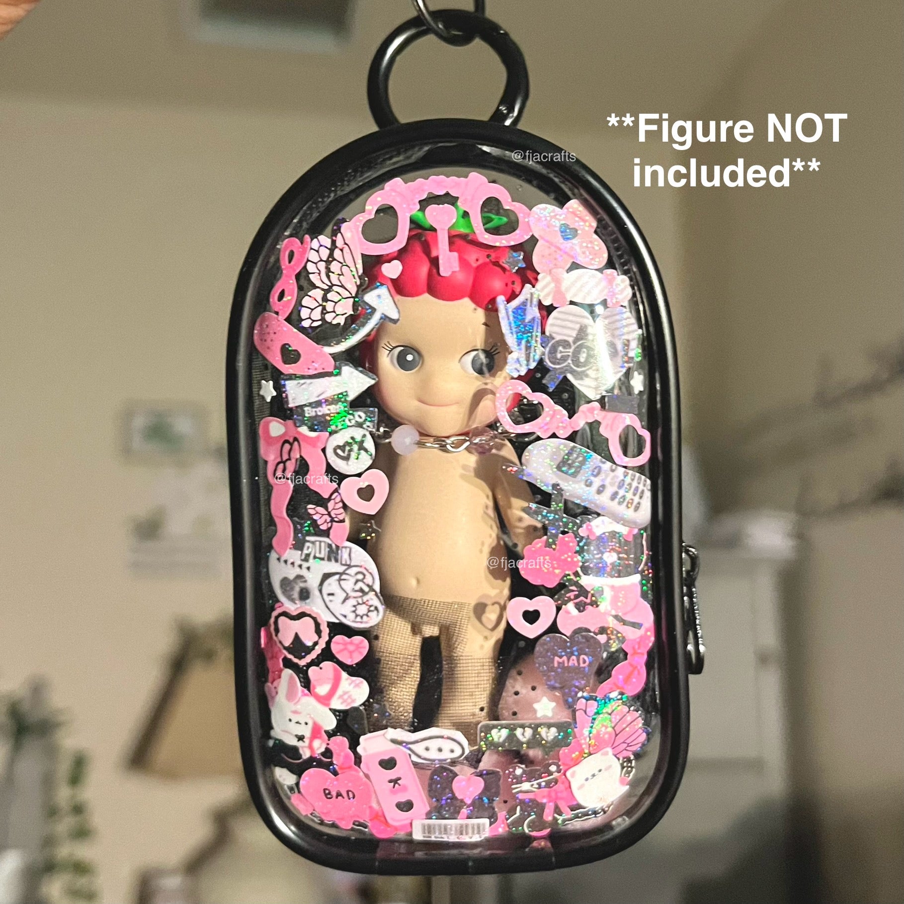 Angel Clear Case Kawaii Deco Sticker Keychain Bag Clip | Friends version, black, pink | figure not included FJA Crafts